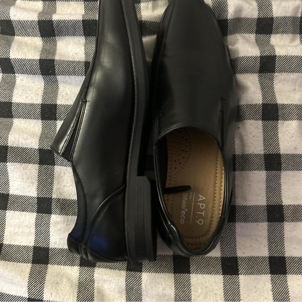 APTO Elegant Black Footwear